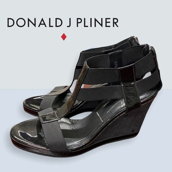 Donald J. Pliner Black T-Strap Wedges 9 - Picture 1 of 5
